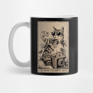 Funny Cat Selfie CICADAS Invasion 2024 - Vintage Tarot Card Mug